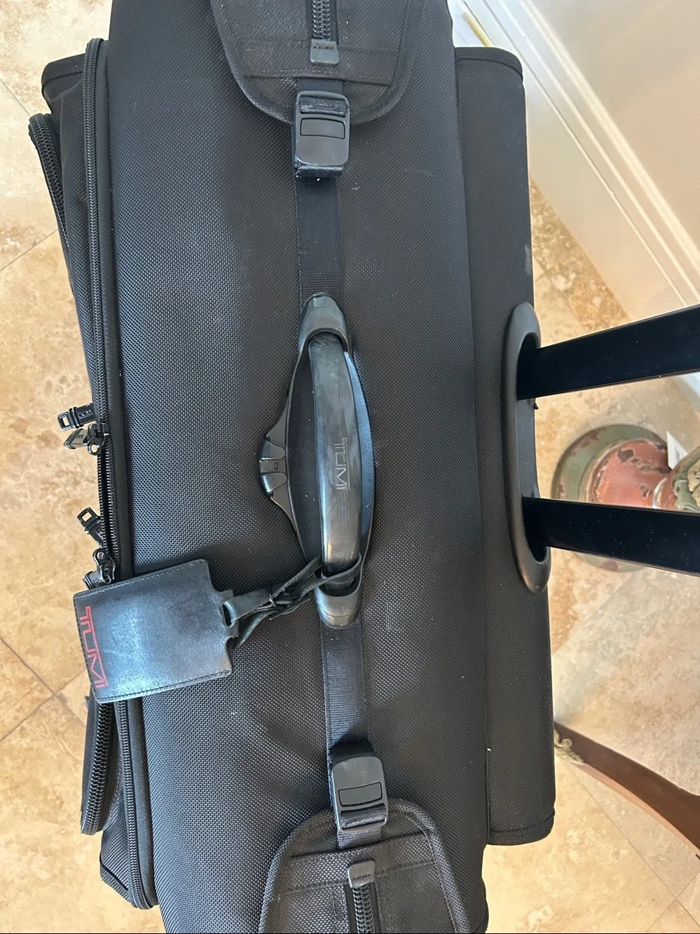 TUMI Alpha 2 22036DH Wheeled Garment Bag Black Nylon Rolling Suit Carrier